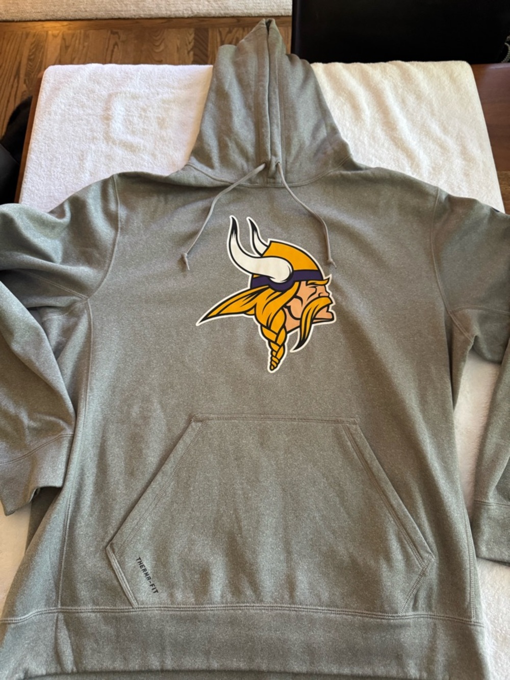 Nike Men's Gray Pullover Hoodie. Minnesota Vikings! Great condition.
